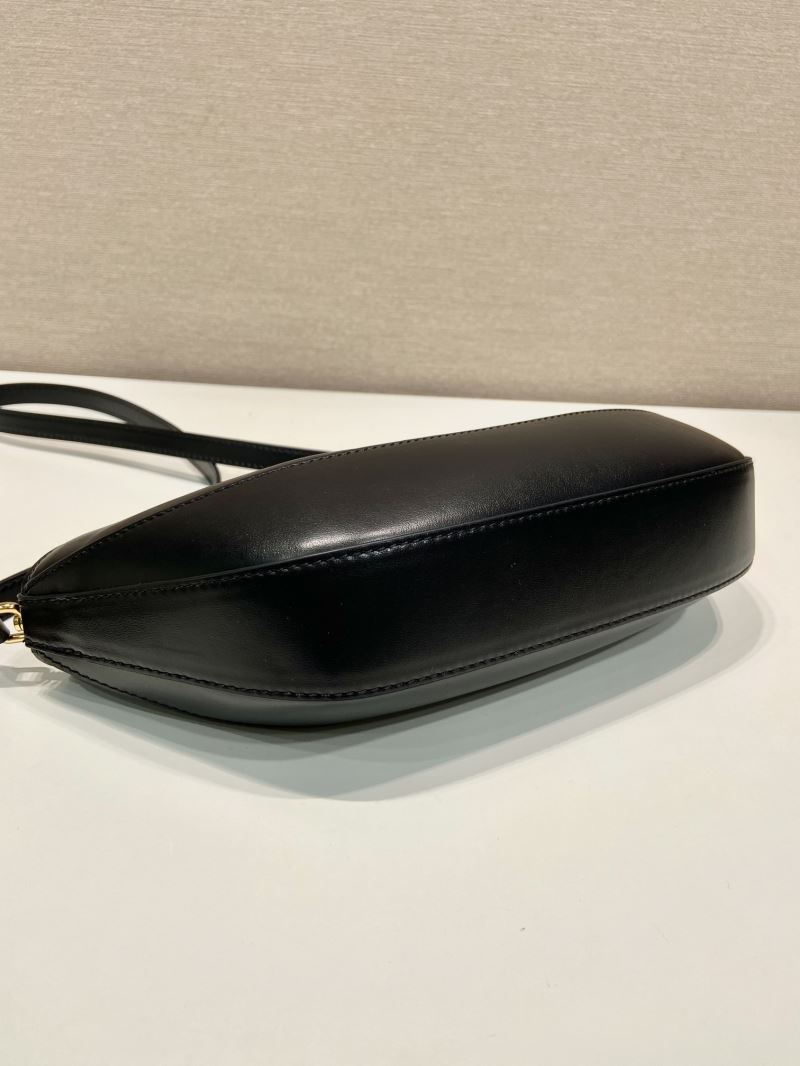 Pra*a top handle bags